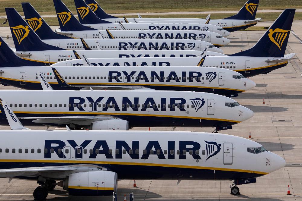 Ryanair отменила 400 рейсов из-за забастовки во Франции