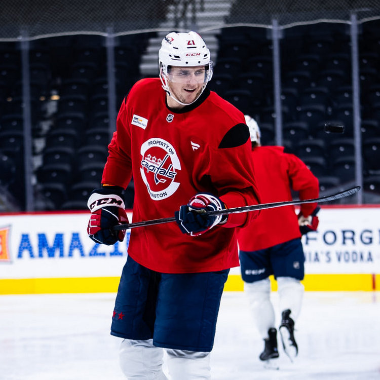 Соболенко в Ухане и «бросок отчаяния» в баскетболе: за каким спортом следить в октябре