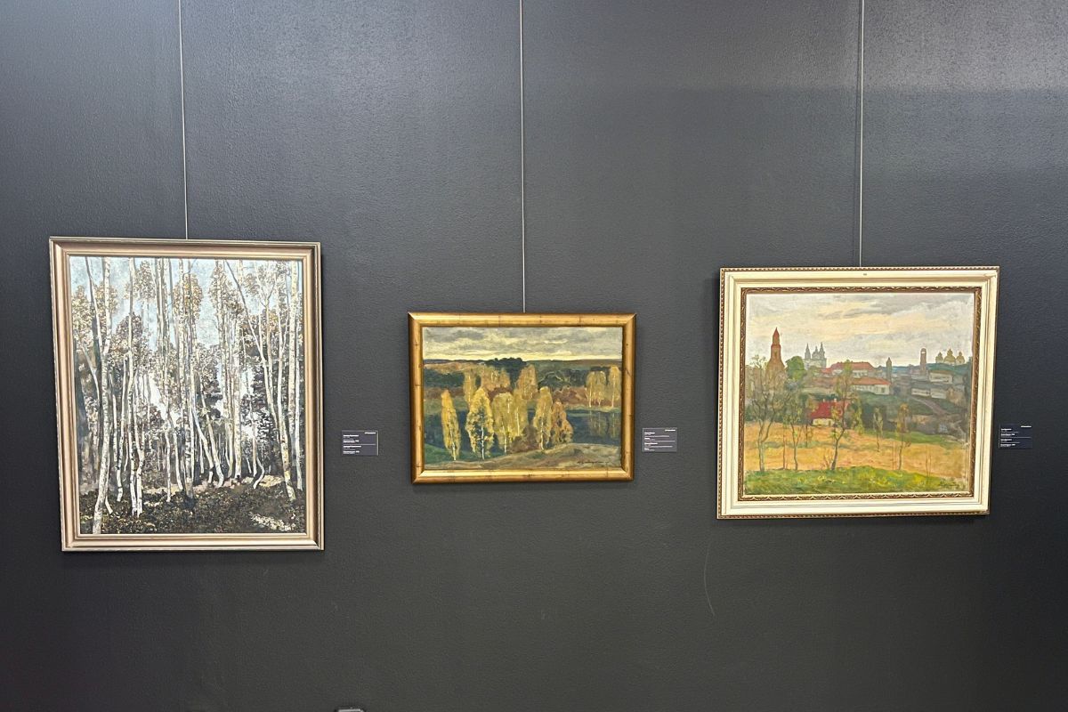 Приорбанк впервые выставил картины из&nbsp;своей корпоративной коллекции. Что стоит посмотреть (фото)