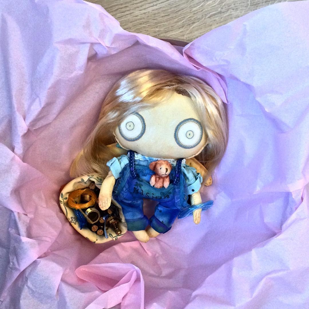 «Несмотря на все такое, ничего еще не все». Как создательница бренда Taka Zaka Angels растит четверых детей и строит дом