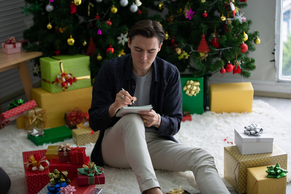 Как не впасть в депрессию, подводя итоги года? 4 совета от психолога (и один тест)