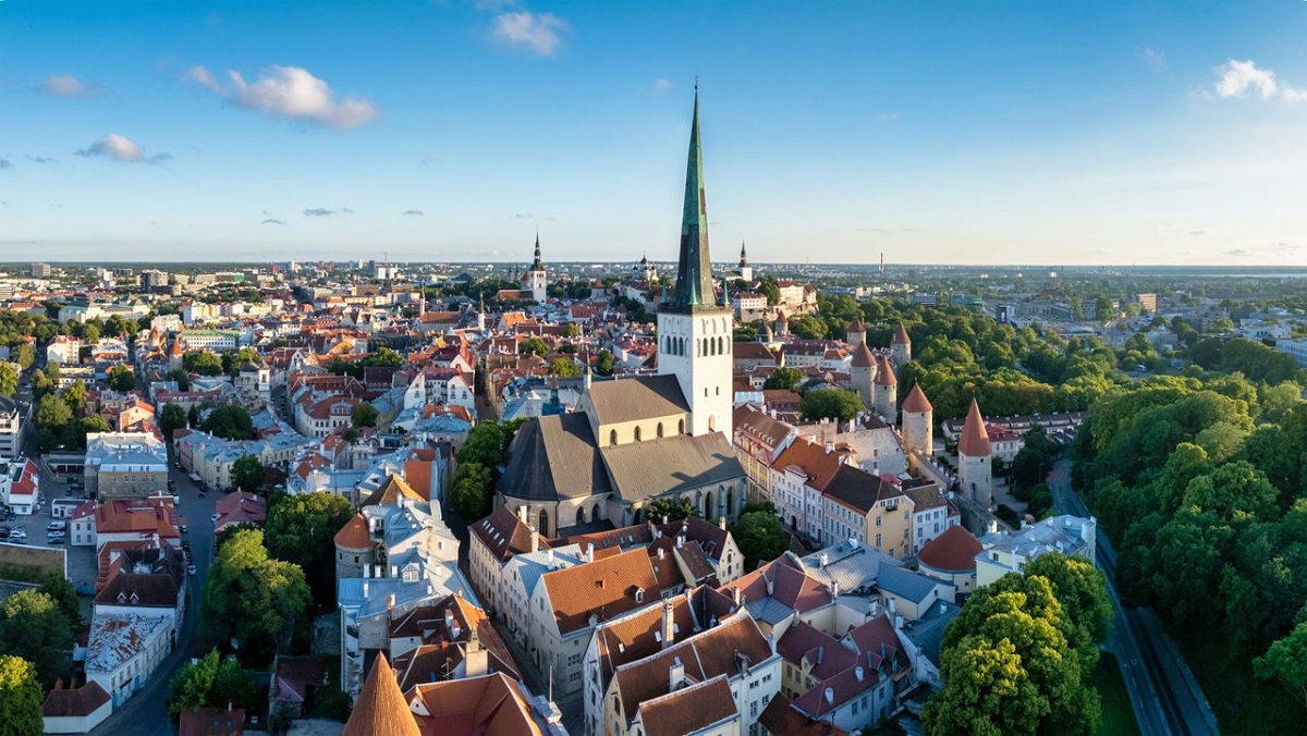 Белорусам без ВНЖ запретят покупать недвижимость в Эстонии