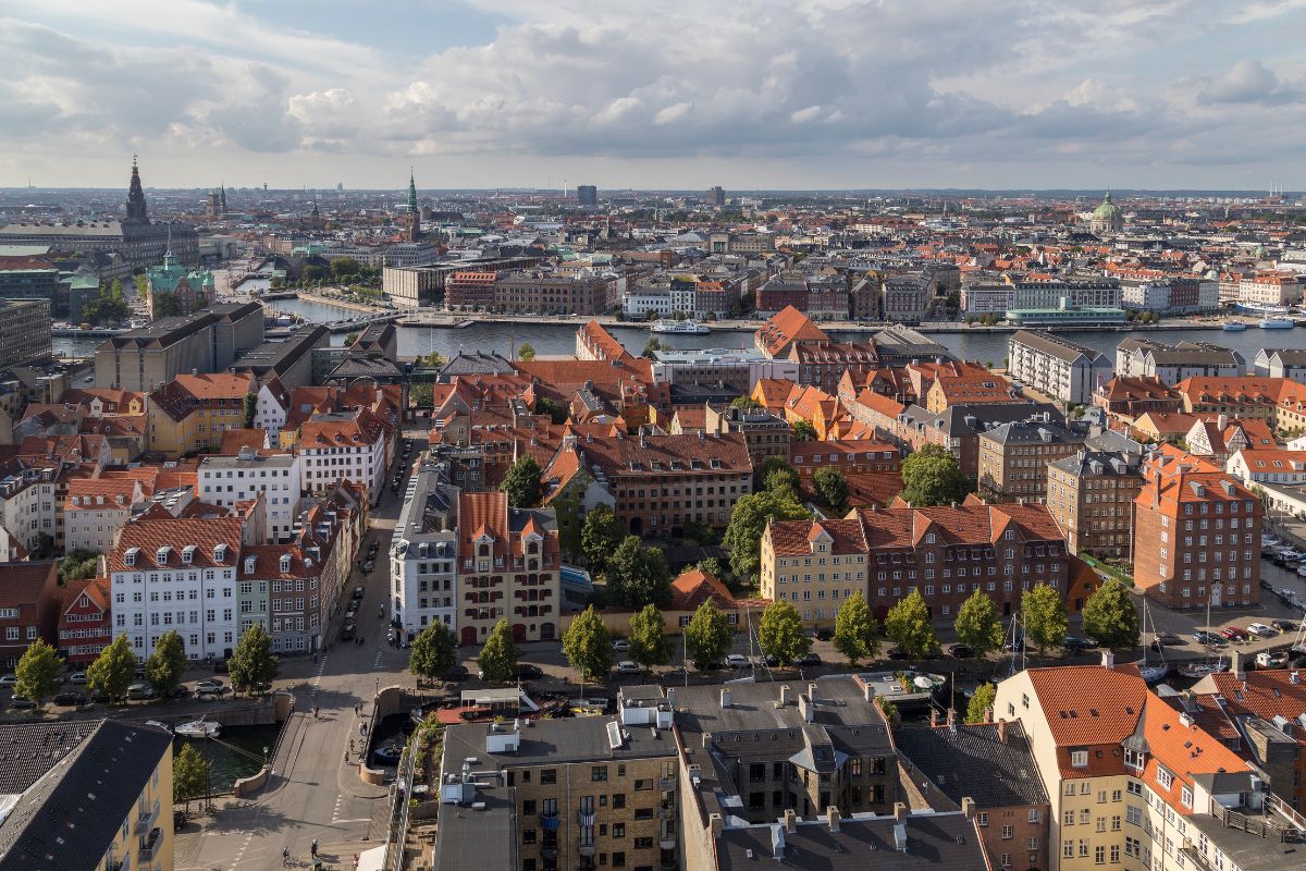 Зумеры выбрали 20 лучших городов для жизни