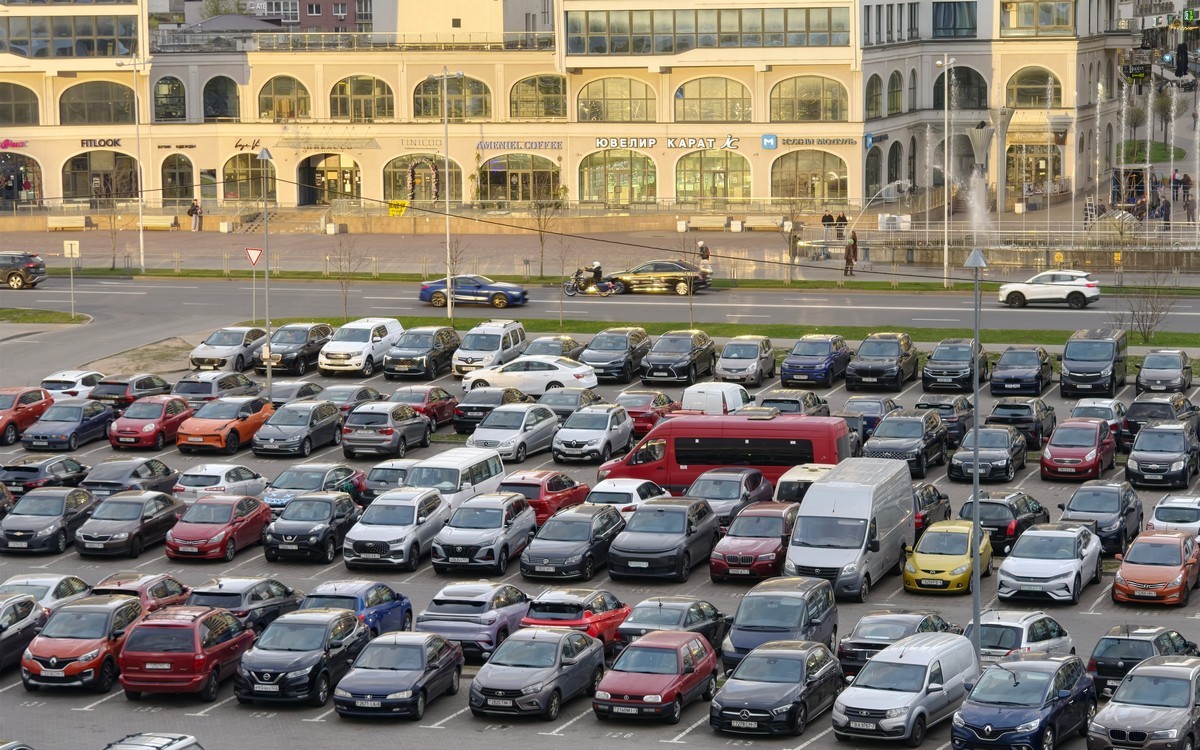 Как автопарк страны стареет и становится белорусским