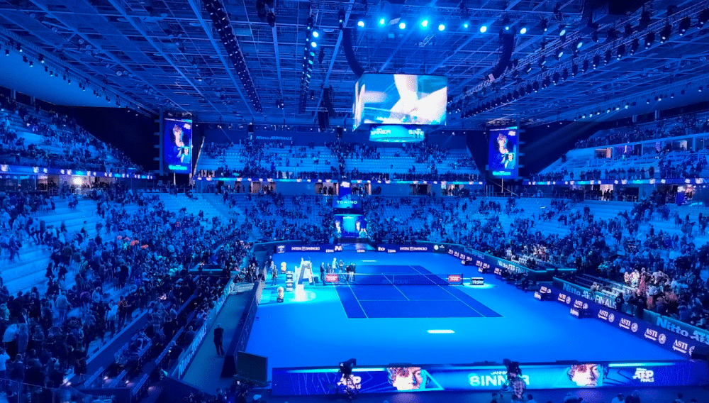 Куда дойдет минское «Динамо» и борьба лучших теннисистов — за каким спортом следить в ноябре