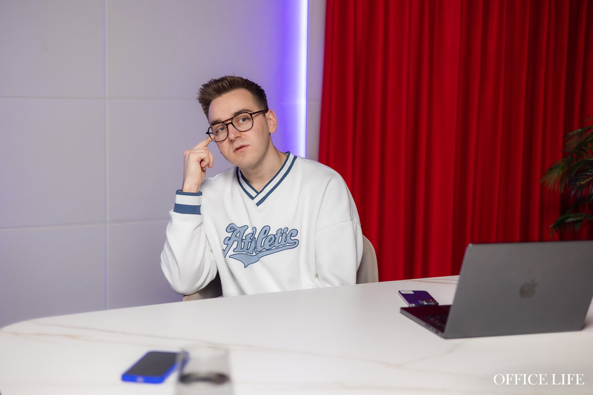 Суворовское училище, съемка свадеб и&nbsp;Мальдивы: как зумеры строят карьеры