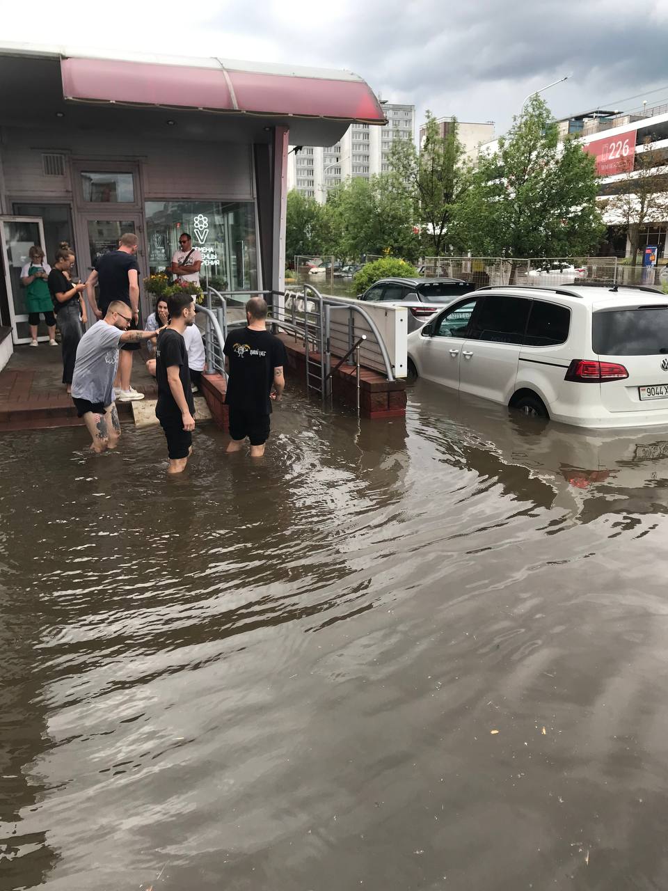 Как бизнесы восстановились после самого сильного ливня лета