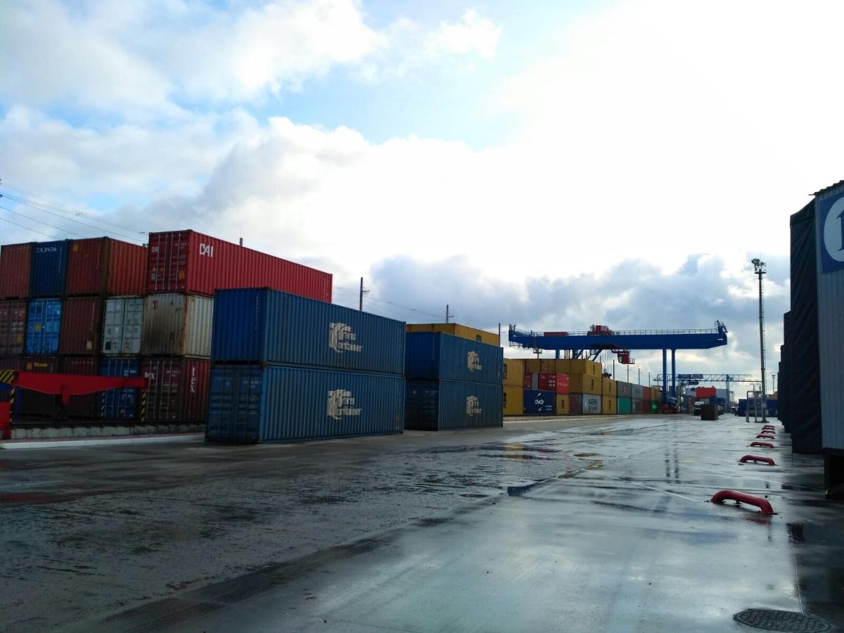 На станции Колядичи задерживают подачу грузов. Что происходит