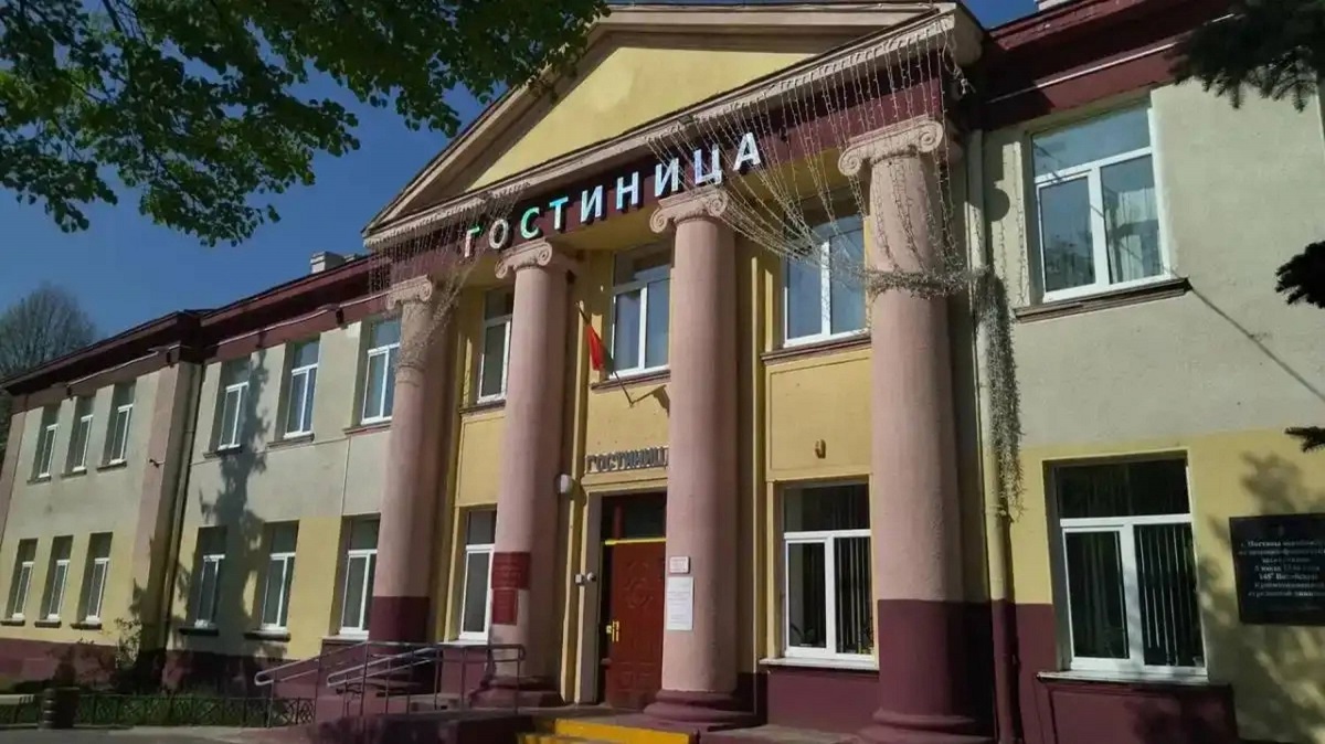 В популярном у туристов районе продают гостиницу. Узнали, сколько стоит