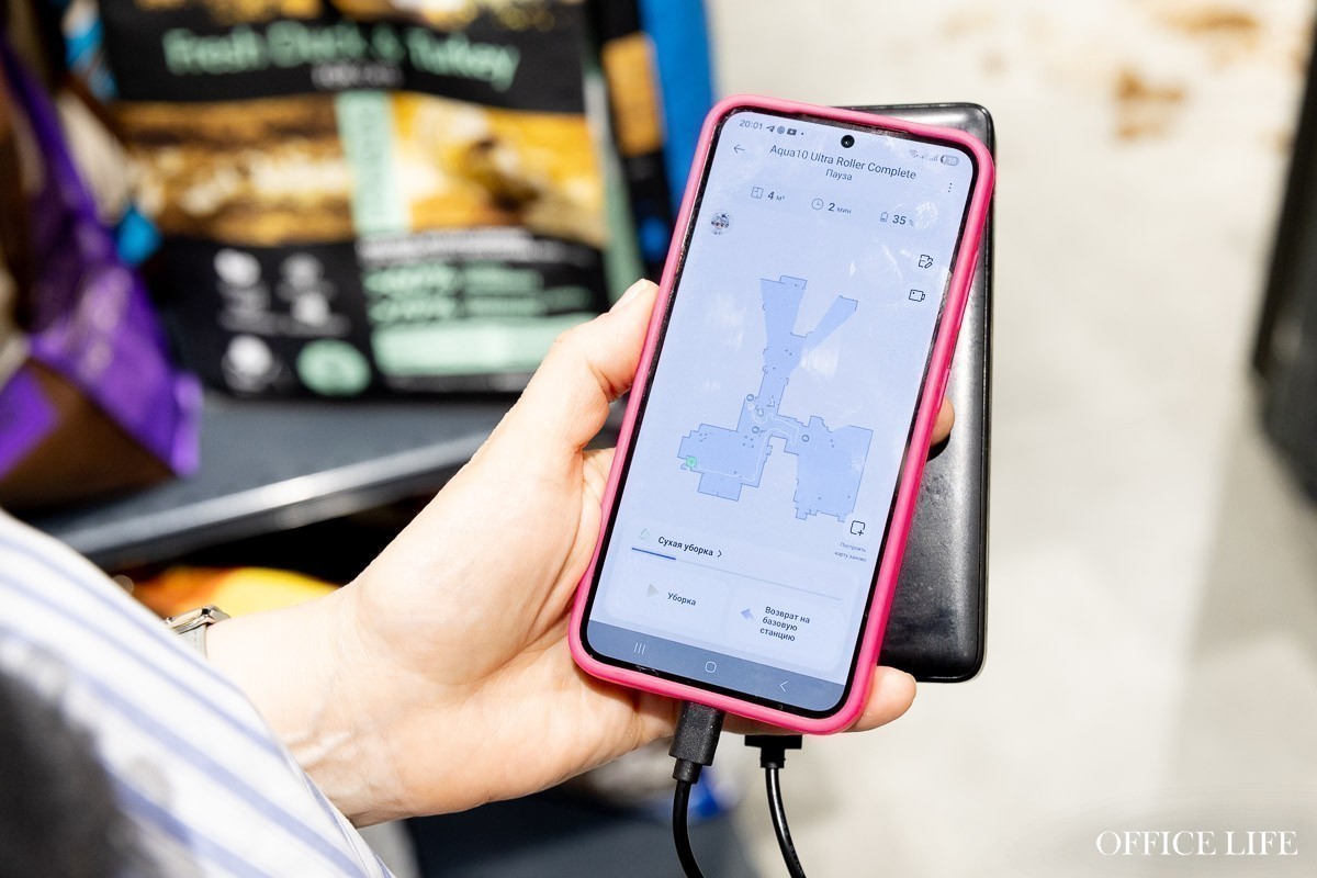 Ни одна собака не пострадала! Как мы тестировали робот-пылесос в салоне для животных