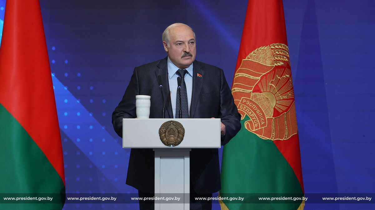 Лукашенко на семинаре по работе с людьми: что в Беларуси не решается годами