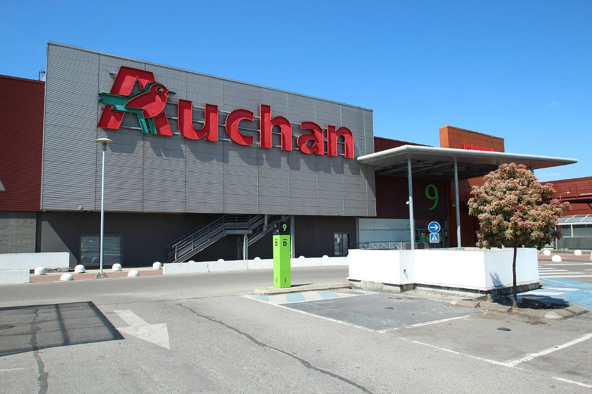 10 лет спустя. Во Франции прекратили преследование против владельца Auchan. Мюлье