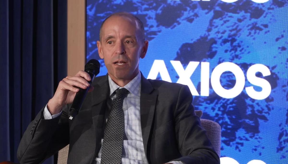 Разработчик ChatGPT представит свой первый гаджет в 2026 году