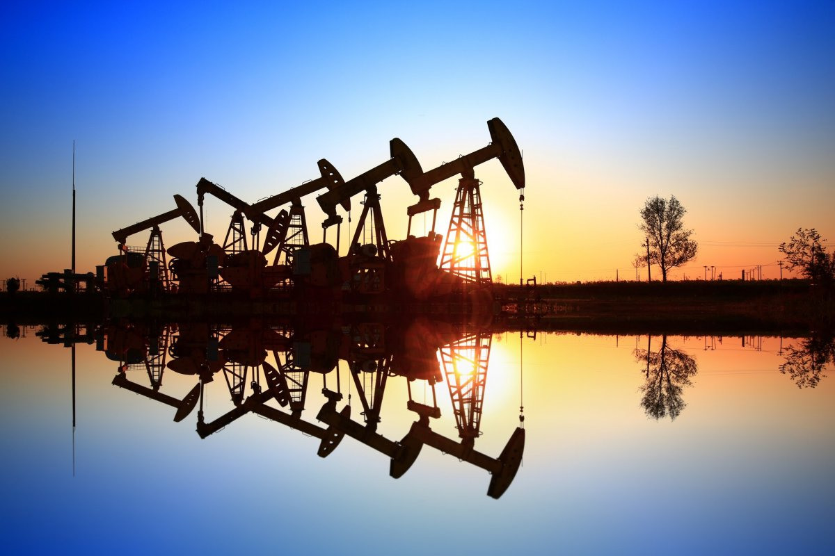 Страны ОПЕК+ продлили сокращение добычи нефти на III квартал