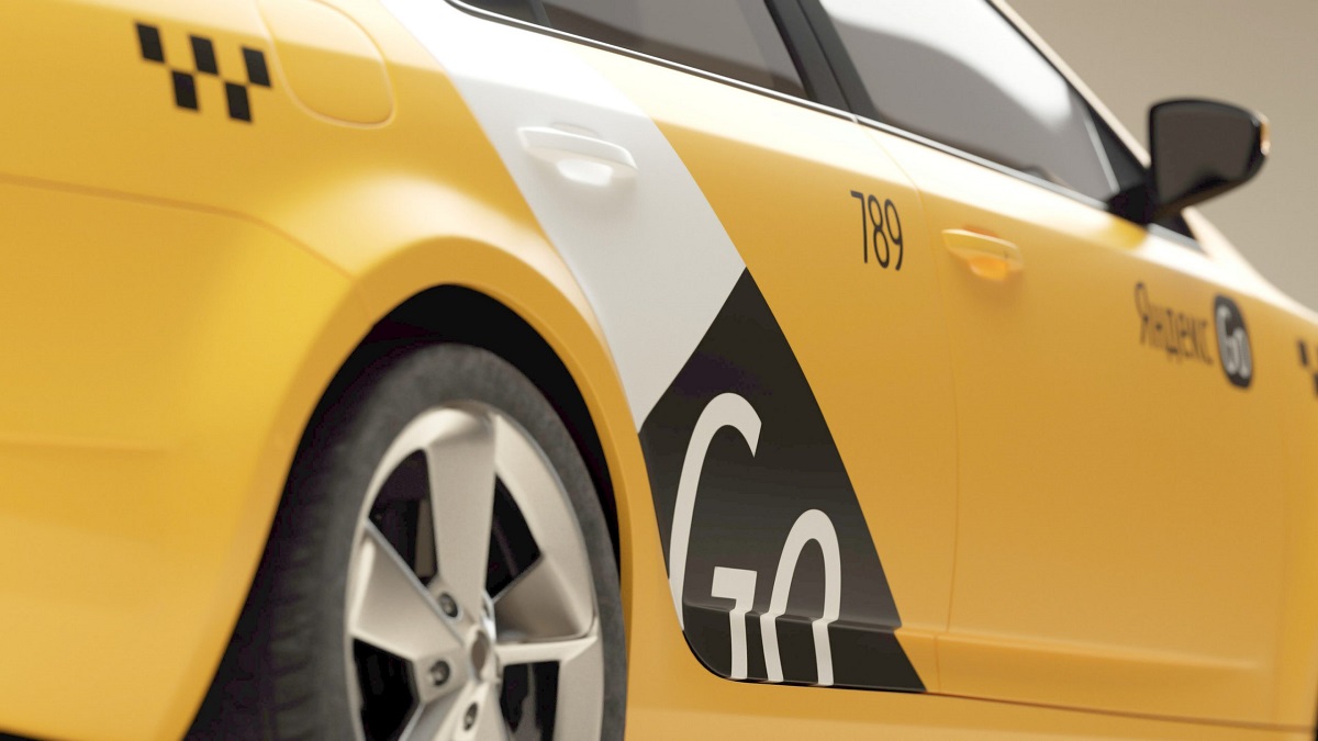 В Международный день таксиста Яндекс Go удвоил чаевые водителям сервиса