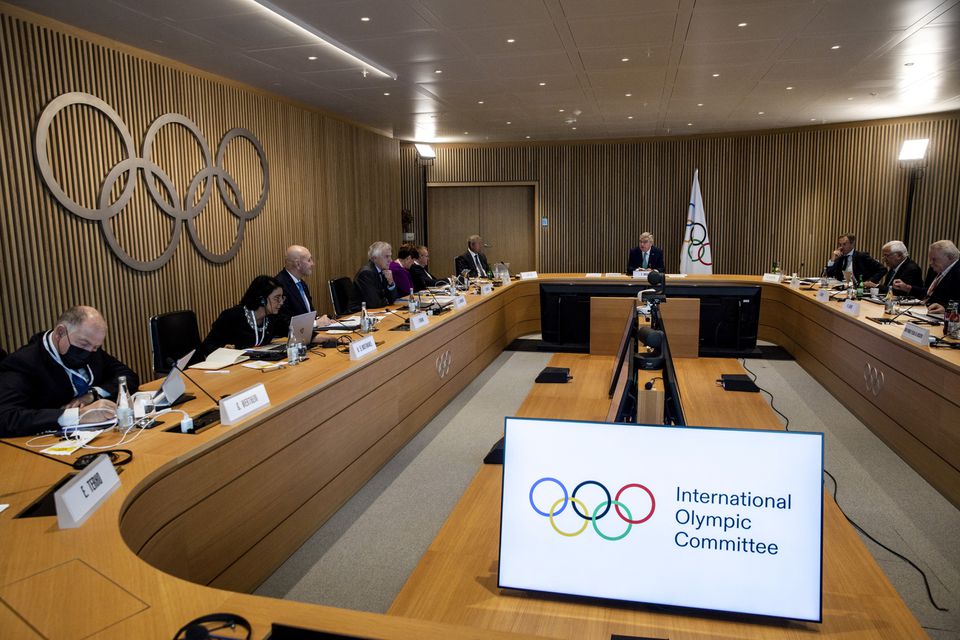 МОК не намерен снимать санкции с белорусских спортсменов