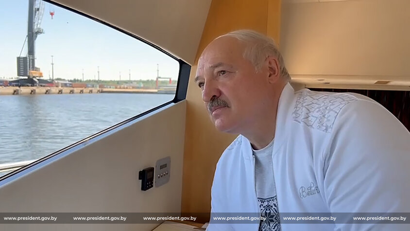 От калия в Бронке до «Искандеров» в Беларуси. О чем говорили Путин и Лукашенко в Питере