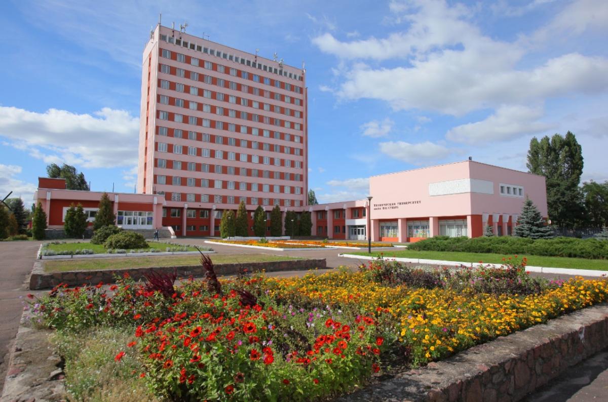 В Гомеле за 9 млн рублей продают огромный лабораторный комплекс