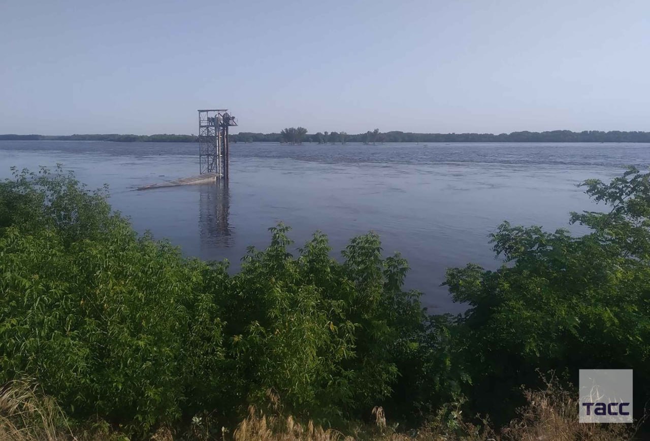 Скорость течения Днепра выросла в 10 раз. Что происходит после ЧП на Каховской ГЭС