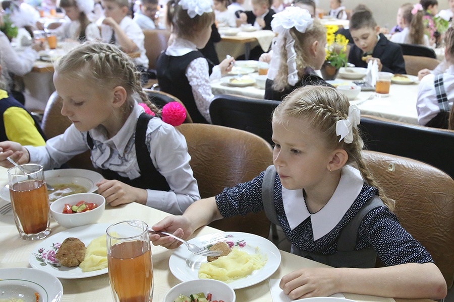 Обеды в белорусских школах подорожают