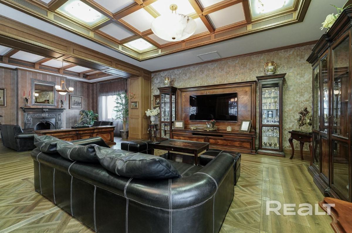 В Дроздах выставили на продажу дом за $7,5 млн. Как он выглядит