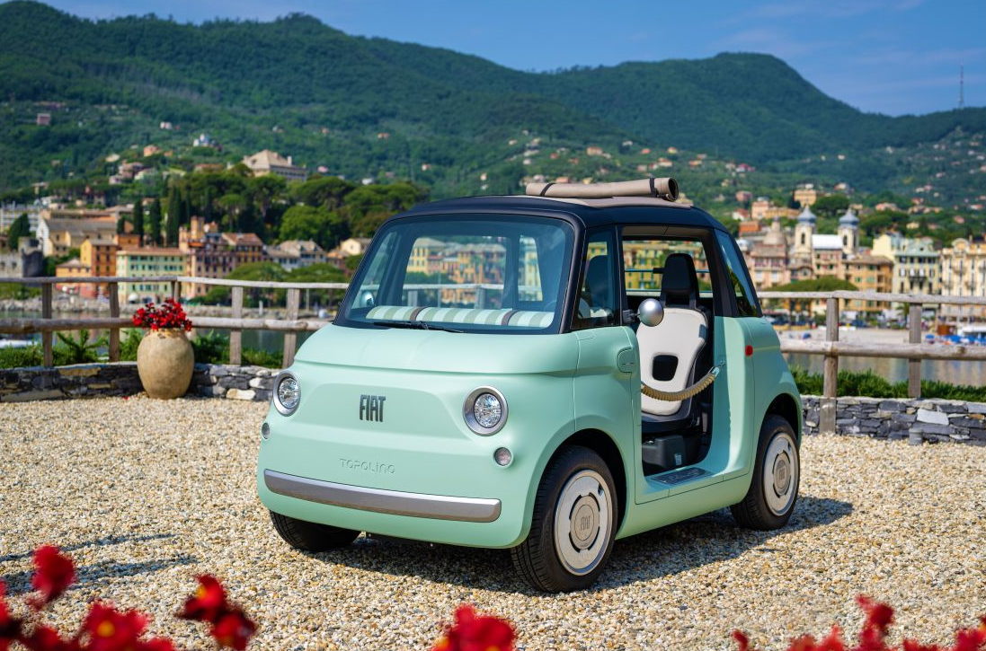 Fiat представил автомобиль для подростков