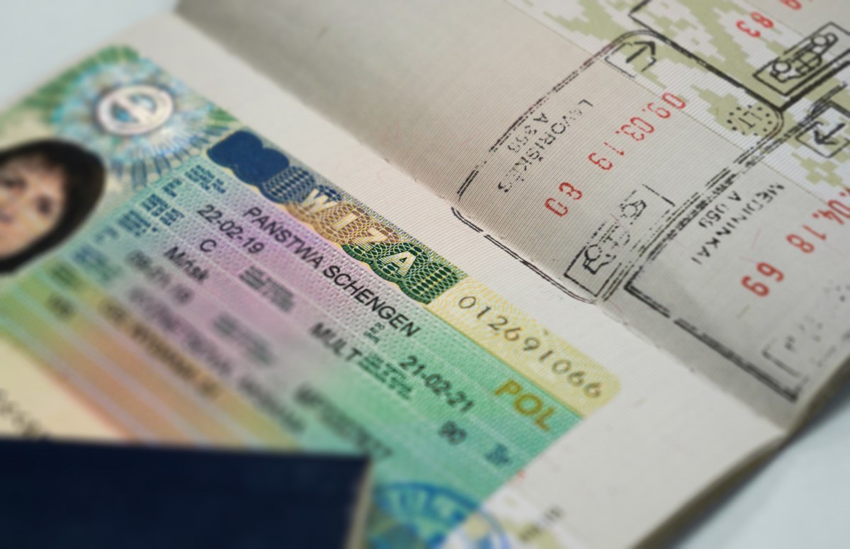 За почти 3 года Польша выдала белорусам более полумиллиона национальных виз