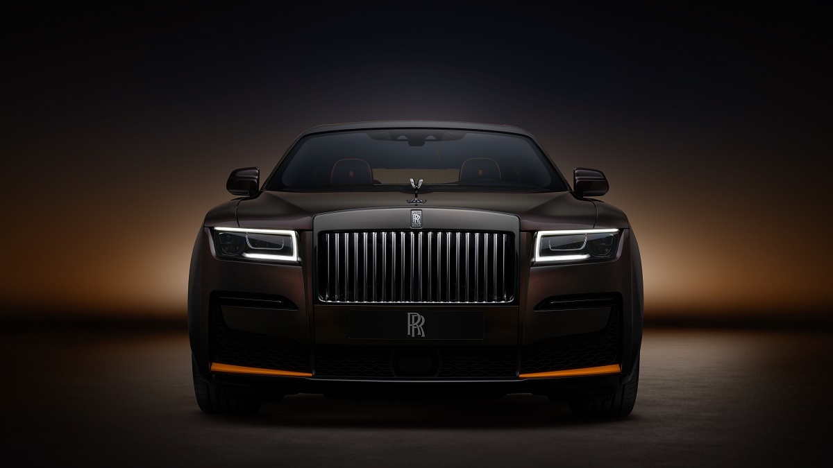 Rolls-Royce показал седан Ghost в стиле лунного затмения: всего 25 авто и анимация в салоне