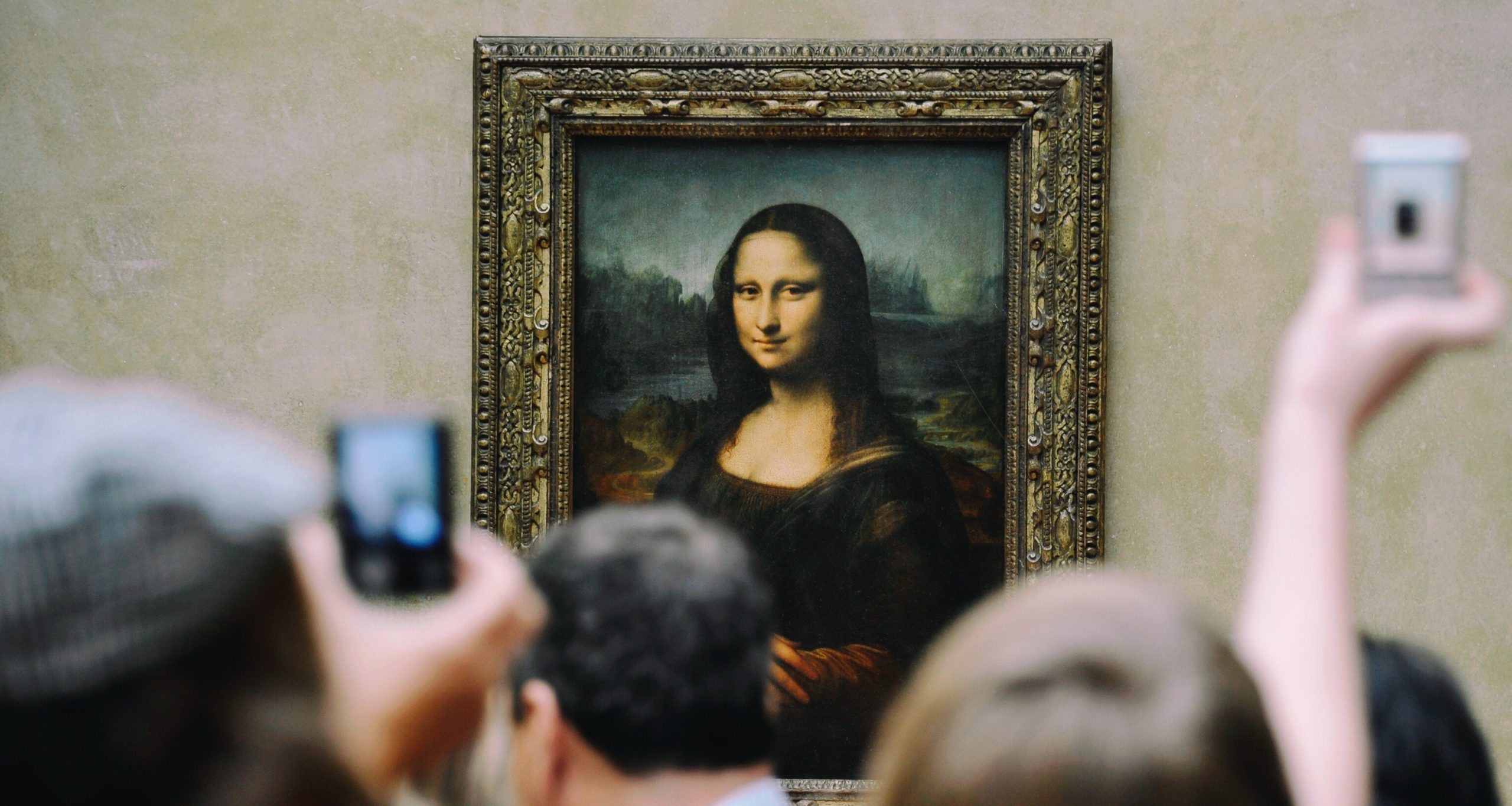 Лувр ограничил количество посещений. Все дело в Мона Лизе