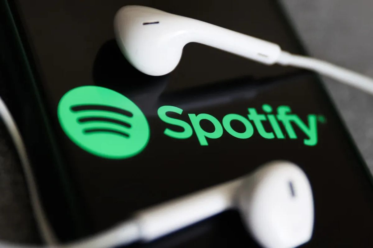 Spotify впервые в истории закончил год с прибылью