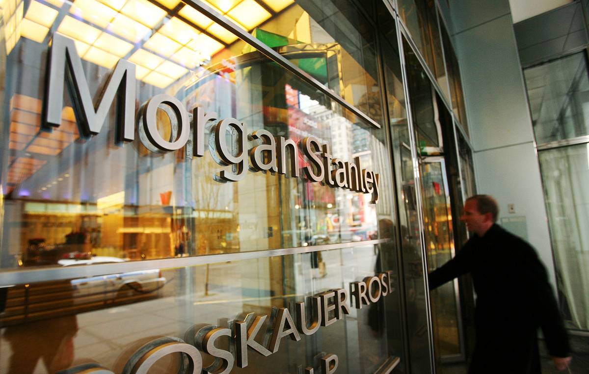 Morgan Stanley оштрафовал сотрудников за деловую переписку в мессенджерах