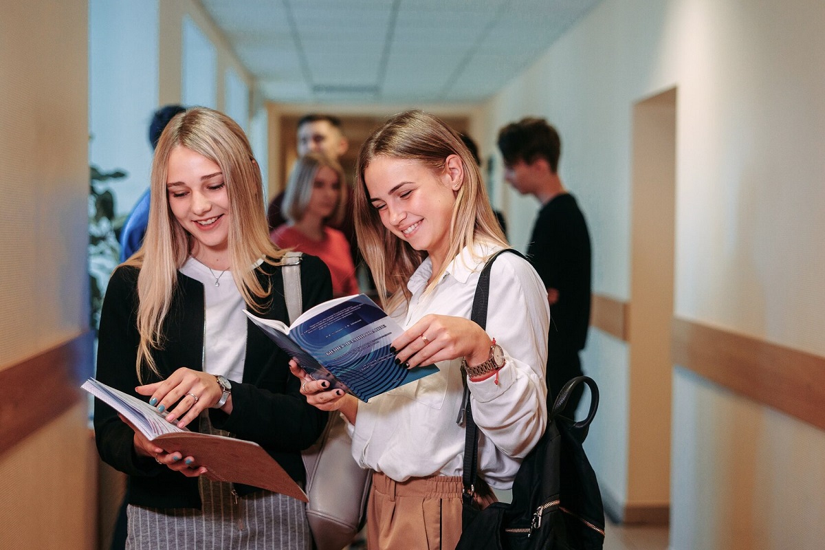 В Минобразования решили, кого будут зачислять в вузы без экзаменов за победу в олимпиадах