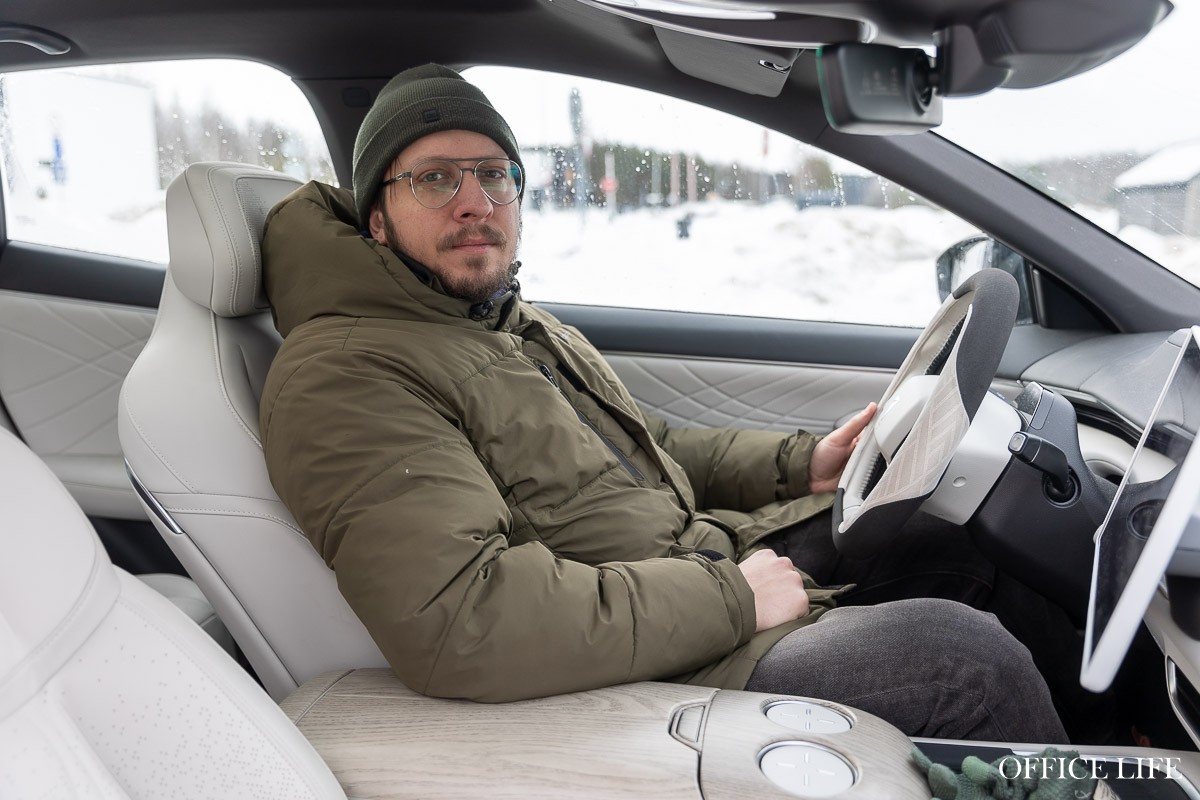 «Зимой немного „тупит”, летом — как „бэха”». Владелец Deepal S07 честно рассказал про свою машину