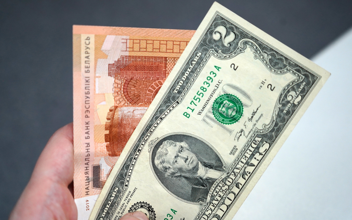 Когда будет доллар по 4 рубля и свадьба Безоса — неделя за три минуты