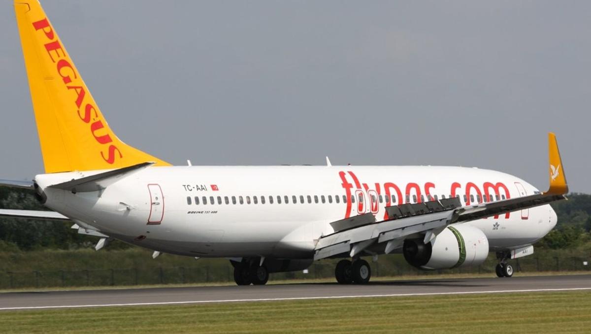 Турецкий лоукостер купит крупнейшую авиакомпанию Чехии