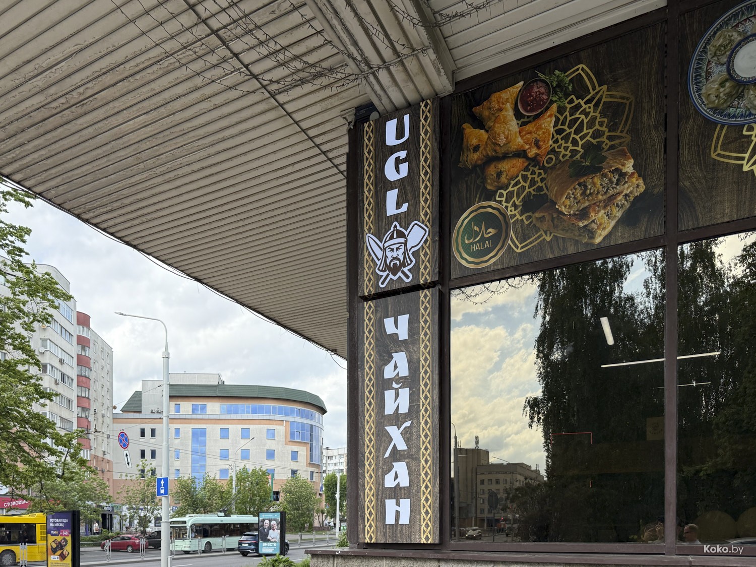 Атмосферное K-pop кафе и кондитерская топовых десертов. Пять новых мест начала лета