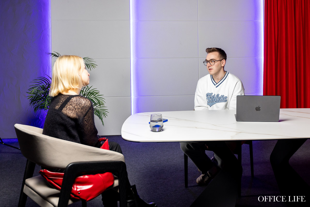 Суворовское училище, съемка свадеб и&nbsp;Мальдивы: как зумеры строят карьеры