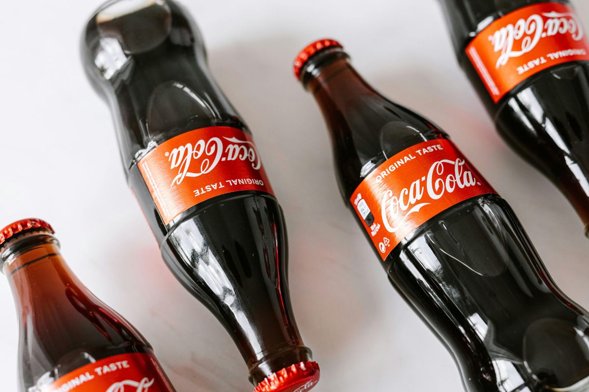 Во всем виноват Трамп. Coca-Cola поменяля рецептуру напитка для американского рынка