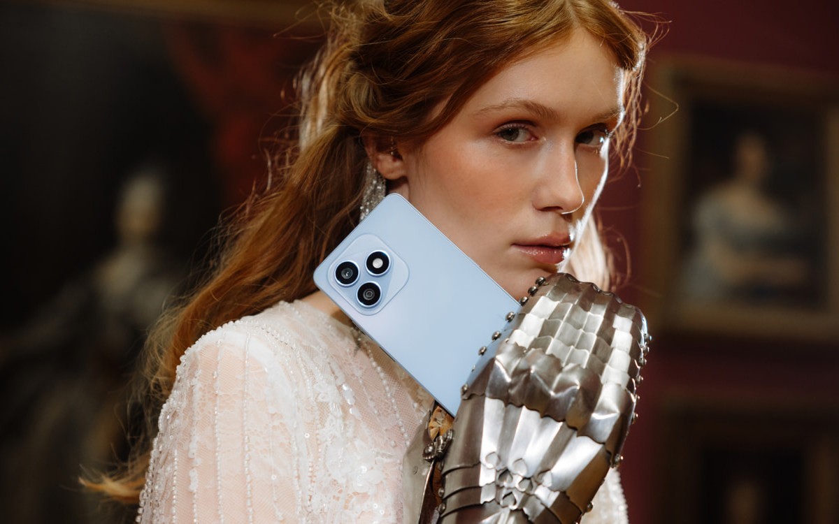 Элегантный, надежный, стойкий: обзор смартфона HONOR X8d