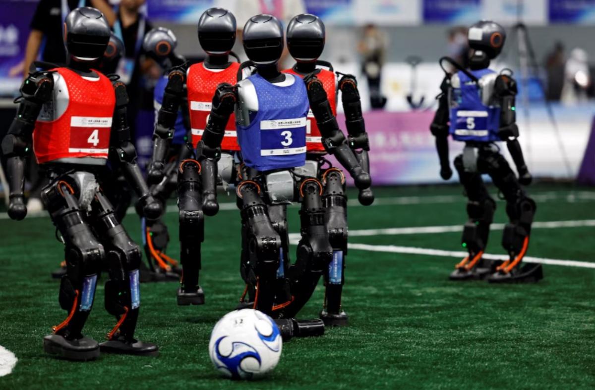 В Китае прошли первые Всемирные игры роботов (фото)