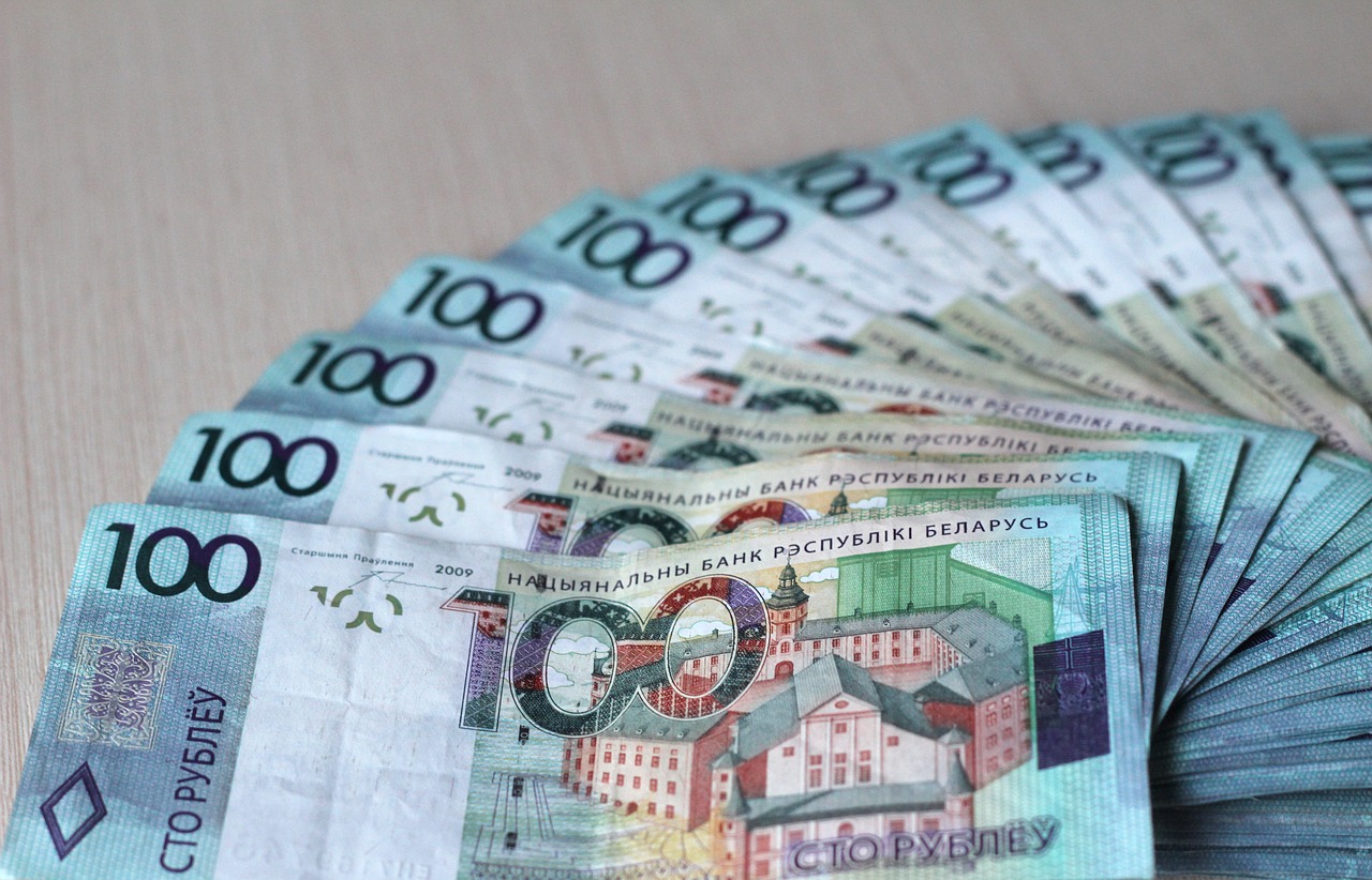 Беларусь опять рассчиталась по евробондам рублями