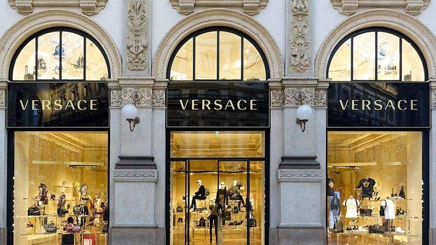 У модных домов Michael Kors, Jimmy Choo и Versace будет новый владелец