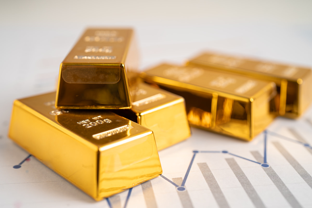 Стоит ли покупать золото и когда начнет расти доллар? Разобрали индекс инвестора в августе