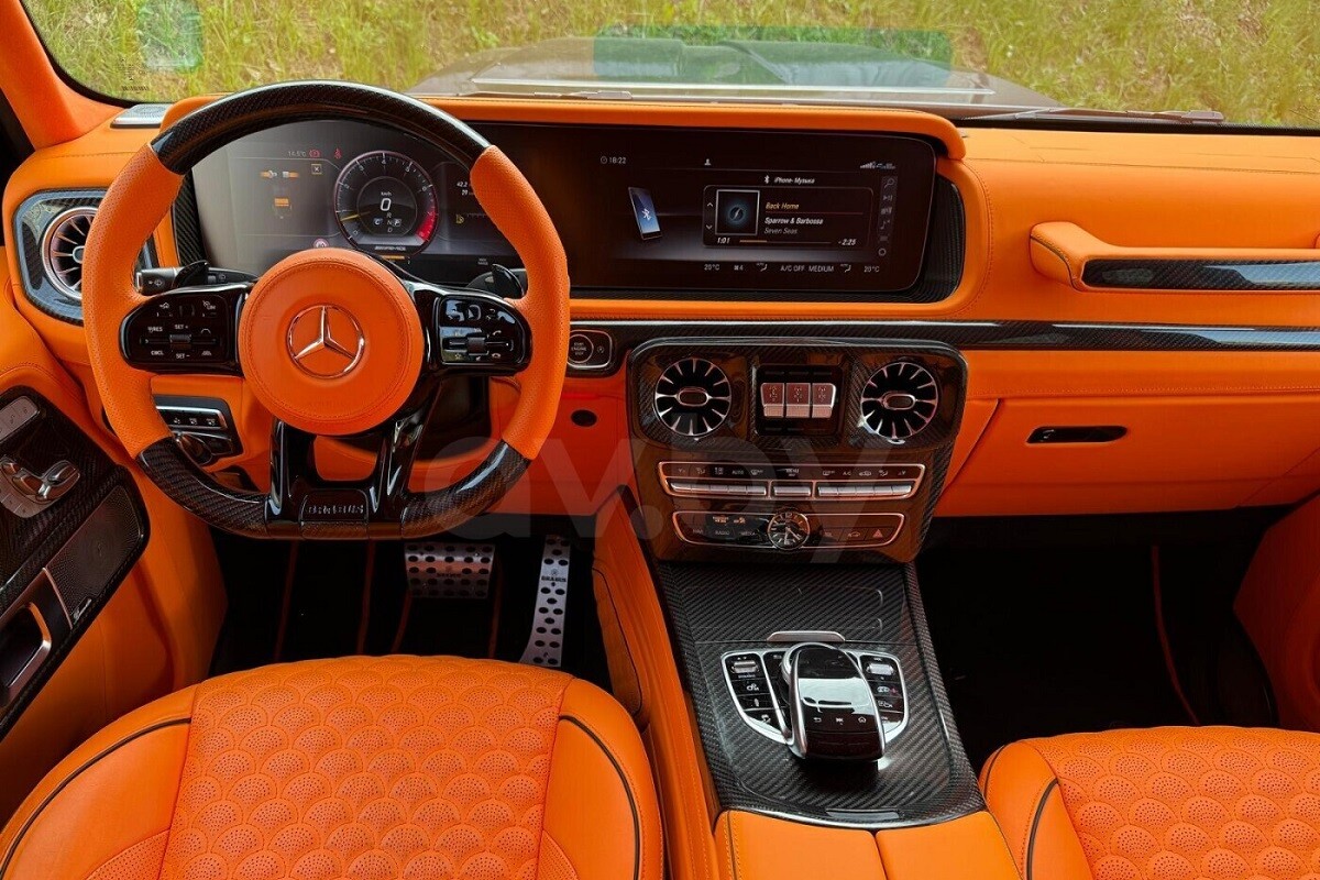 В Беларуси продают редкий авто за $230 тыс. Посмотреть его можно только платно