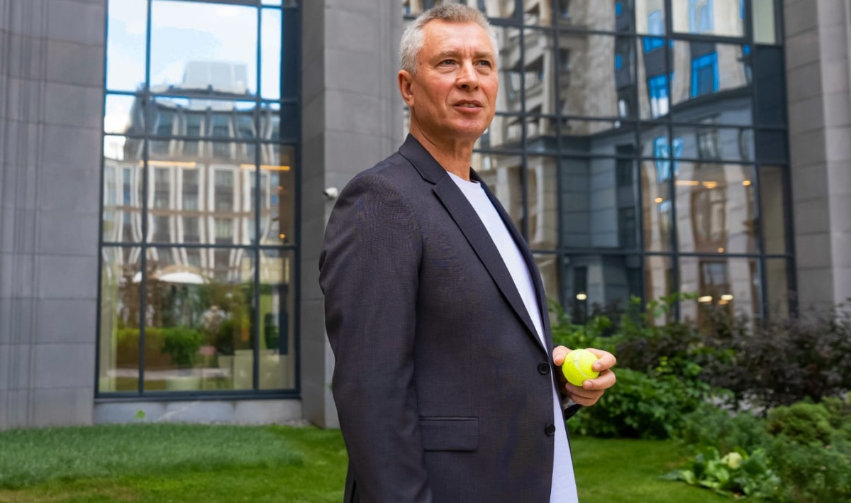 Как сохранить компанию в любой ситуации: 6 важных вопросов бизнес-эксперту Владимиру Моженкову