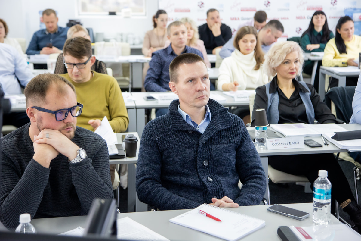 Что помогает топ-менеджерам создавать устойчивые компании