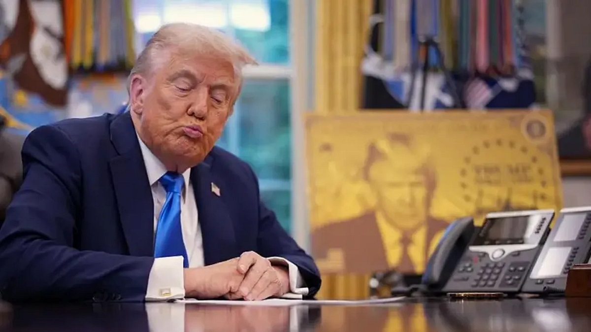 Трамп повысил стоимость рабочих виз в США до $100 тыс. Бизнес недоволен