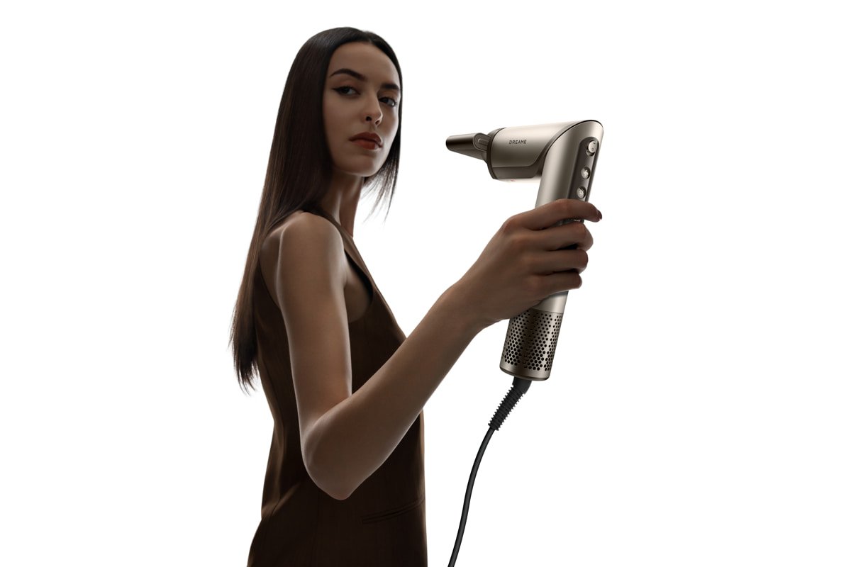 Dreame представила фен-стайлер Dazzle и фен Pocket Ultra для профессиональных причесок
