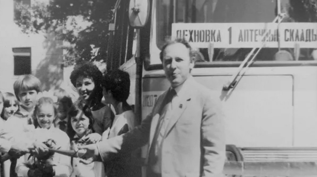 Смерть банкира в Минске. Как с выстрелом из «Рэчаньки» в Беларусь пришли «лихие 90-е»