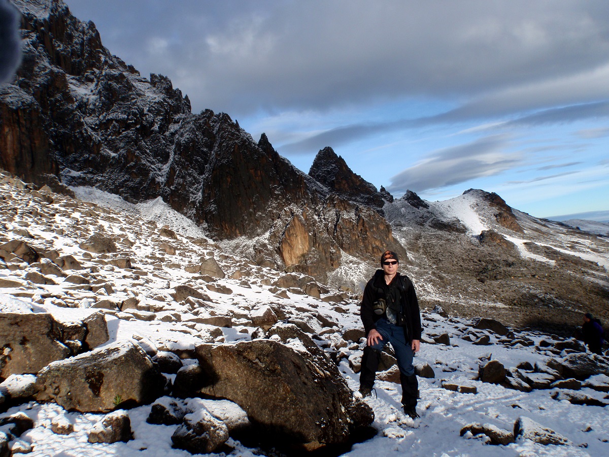 В горах вам никто кроме себя не поможет. Гайд для «чайников», которые идут покорять вершины